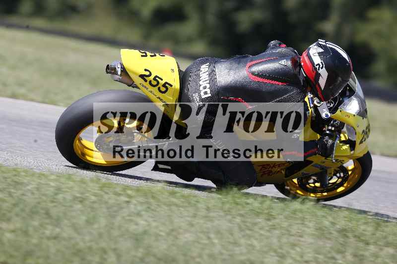 /44 09.08.2025 Plüss Moto Sport ADR/Freies Fahren/255